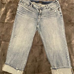 Silver Jeans Capris